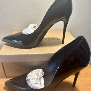 Steve Madden Daisy Black Patent Heels
